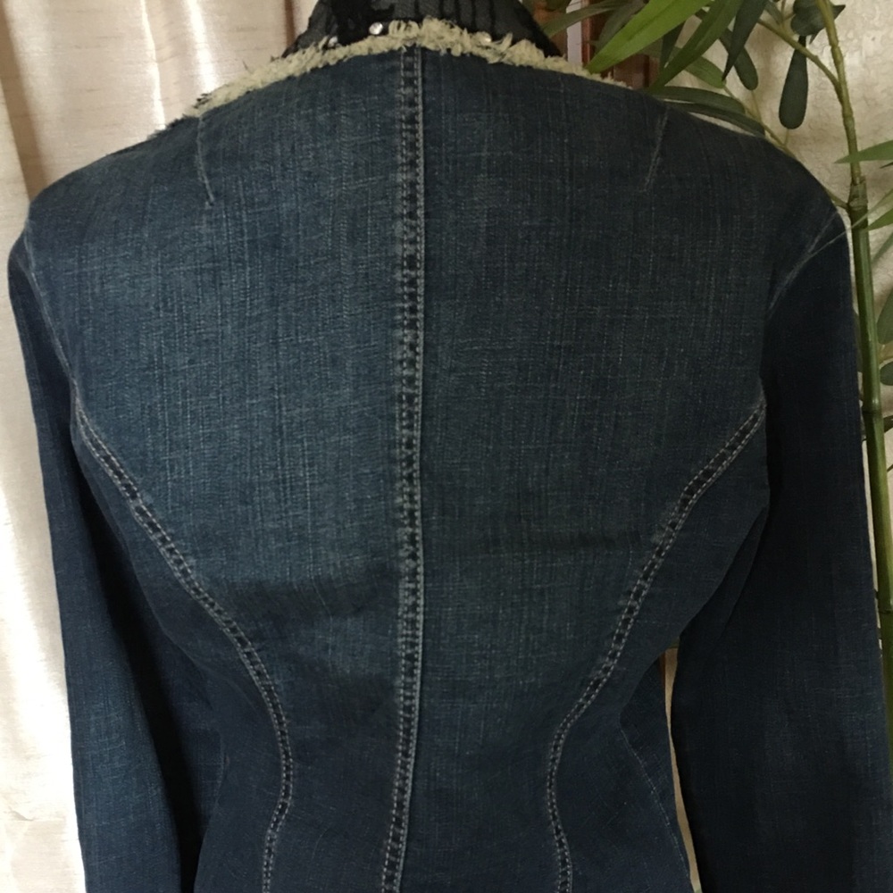 πΊπΊSOLDπΊπΊ Ethyl Vintage Denim Jacket - Picture 5 of 8